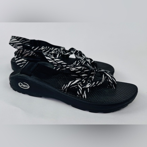 Chaco ZX/2 Classic Sandals Women’s 8 Paddle B+W Black White Toe Loop Hiking - Picture 3 of 7